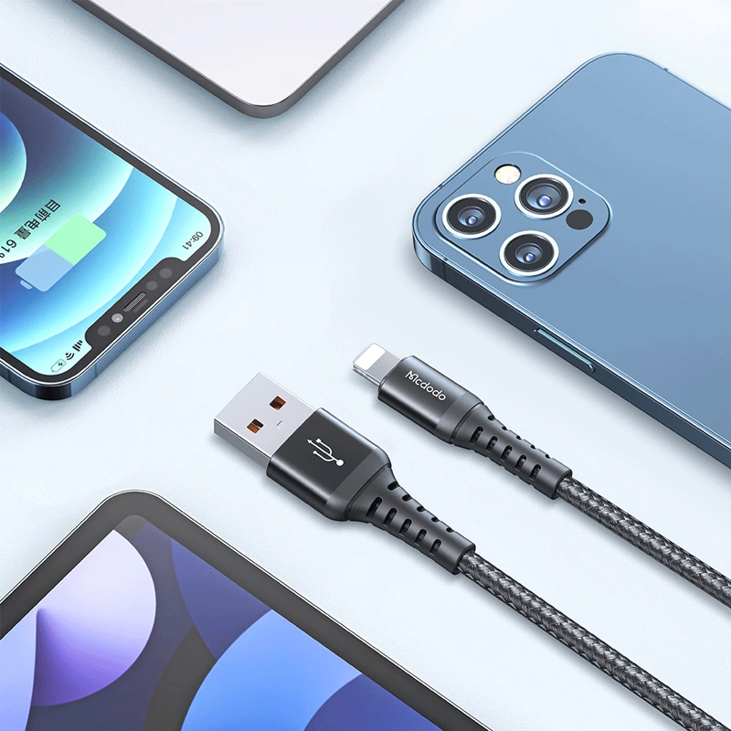 قیمت و خرید کابل شارژ 1 متری USB به لایتنینگ مک دودو مدل CA-226
